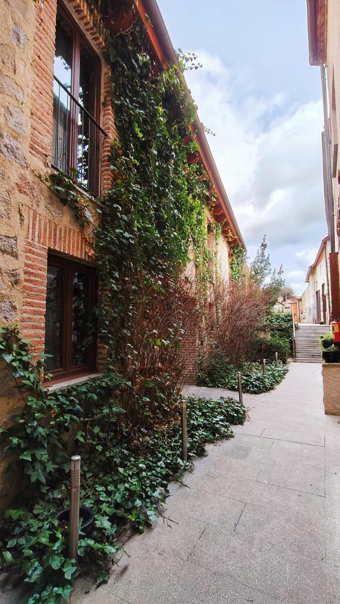 Hotel Las Leyendas Ávila Exteriör bild